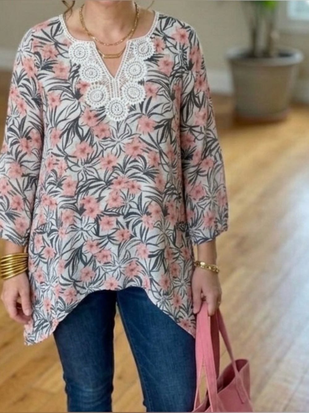 Sabrina Lauren Floral Crochet Neckline Tunic Top - Pink/White